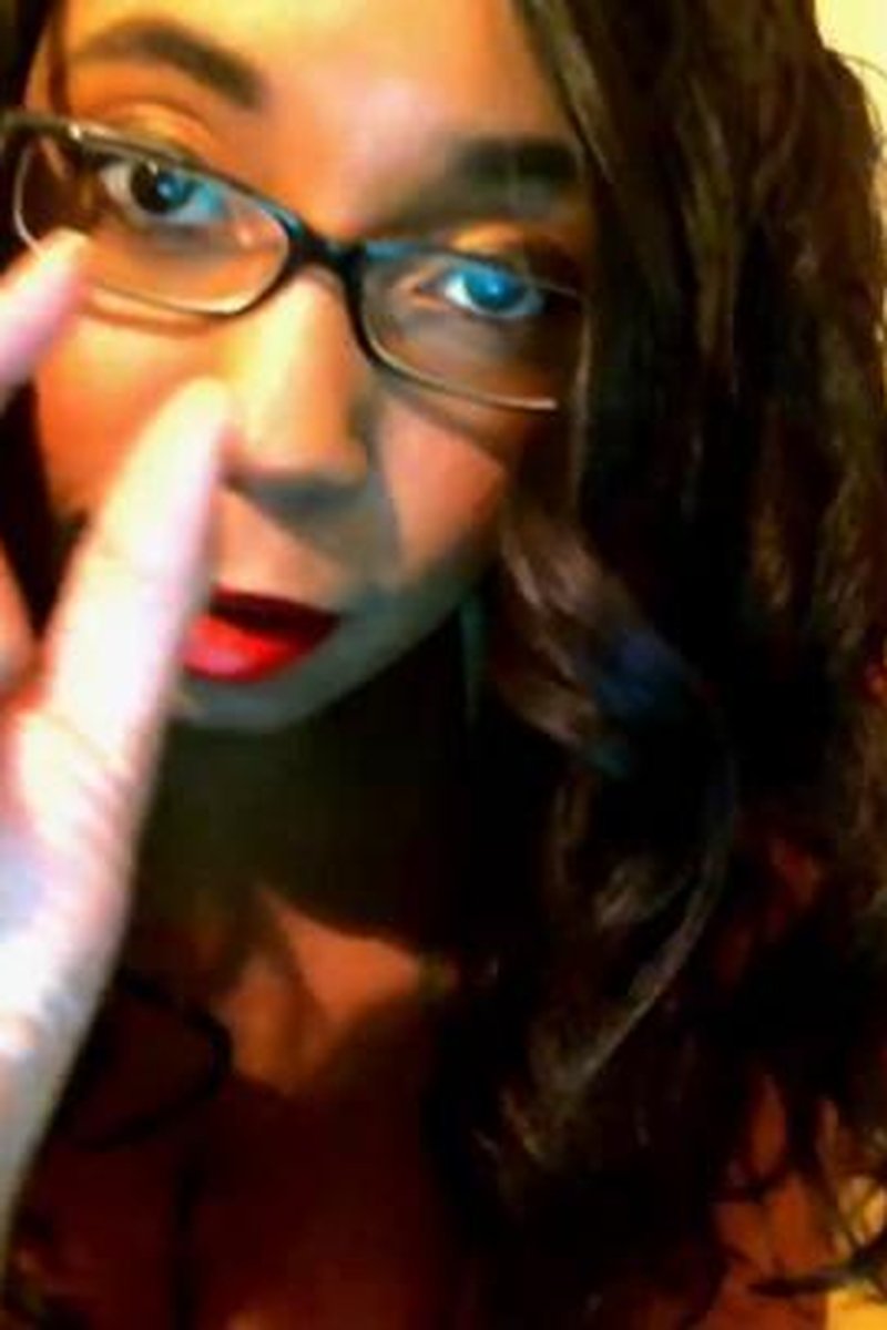 SPH - Smoking - Screenshot 1 of 4 - Black