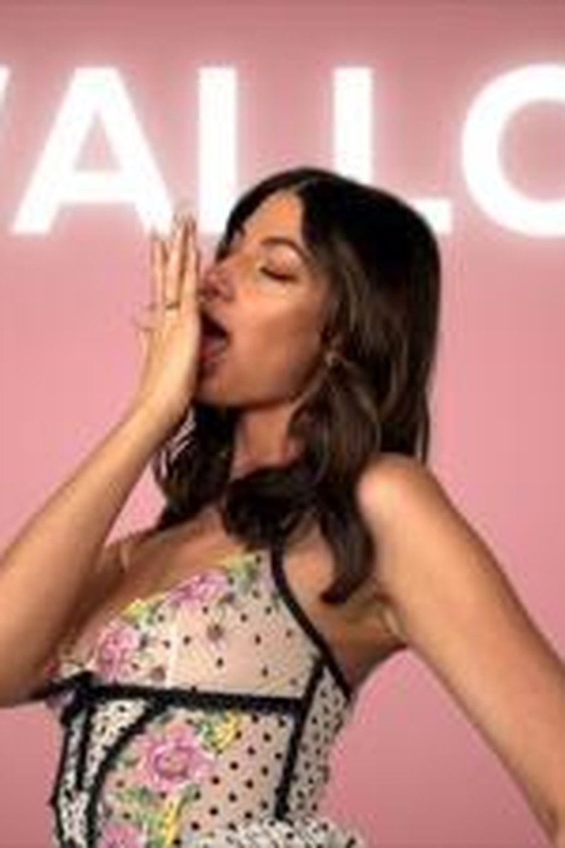 Swallow - Screenshot 1 of 4 - Cum Eating Instruction