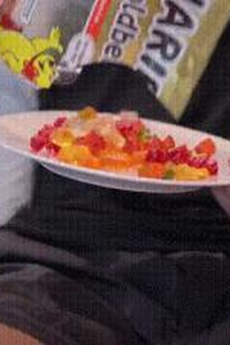 Phil Gummies - Screenshot 1 of 4 - Fantasy