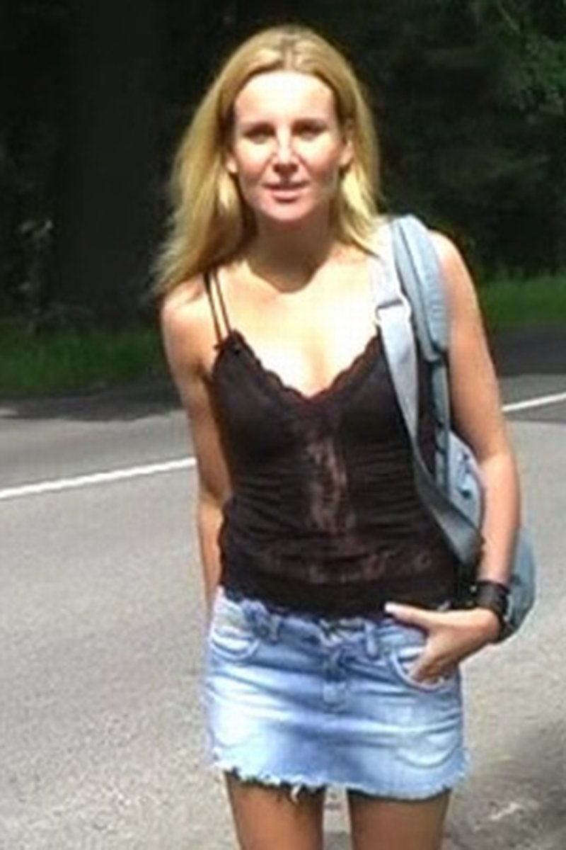 Martina - Screenshot 1 of 4 - European