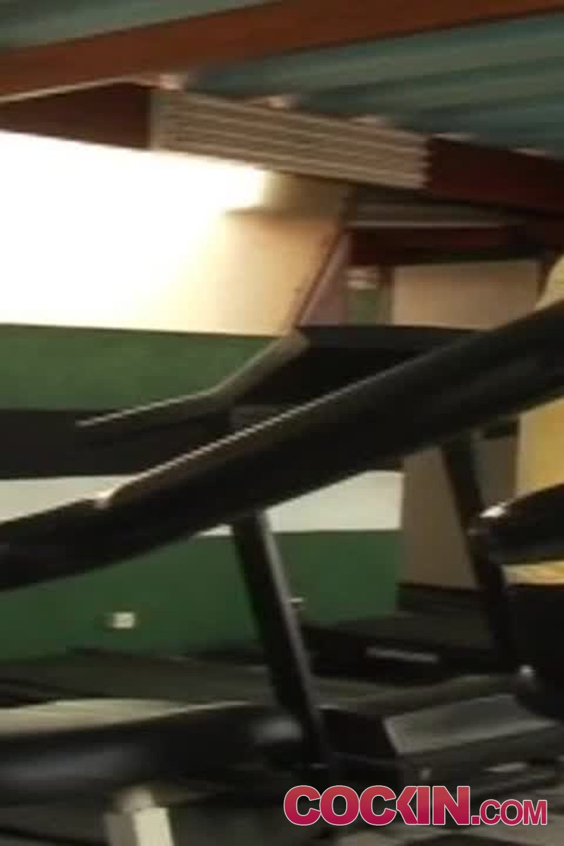 Muscle Bound 3 - Screenshot 1 of 4 - Gay
