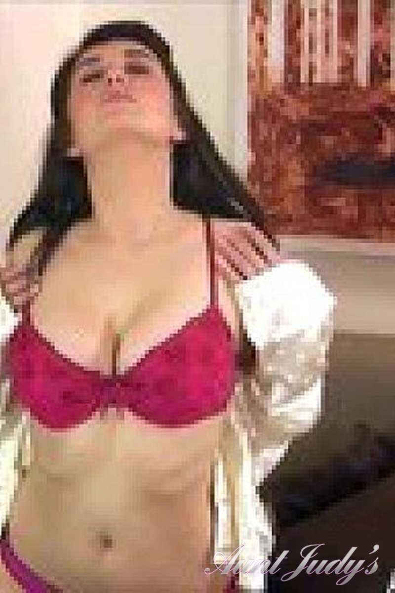 6 Clips - Screenshot 1 of 4 - Tibby Tib002