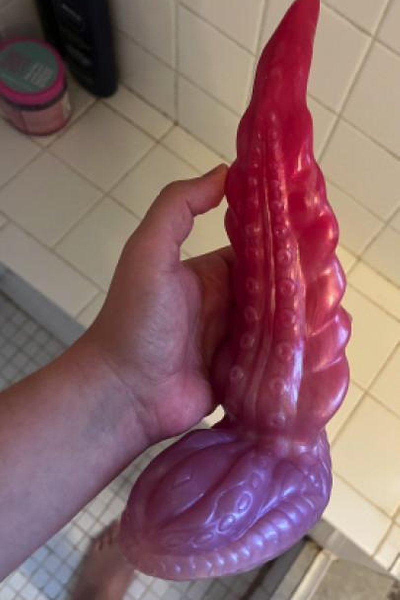 Deep Otto - Screenshot 1 of 4 - Babes