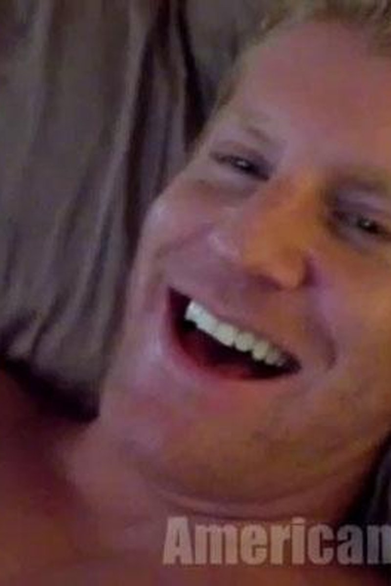 Jv Waking Up - Screenshot 1 of 4 - Blond Hair