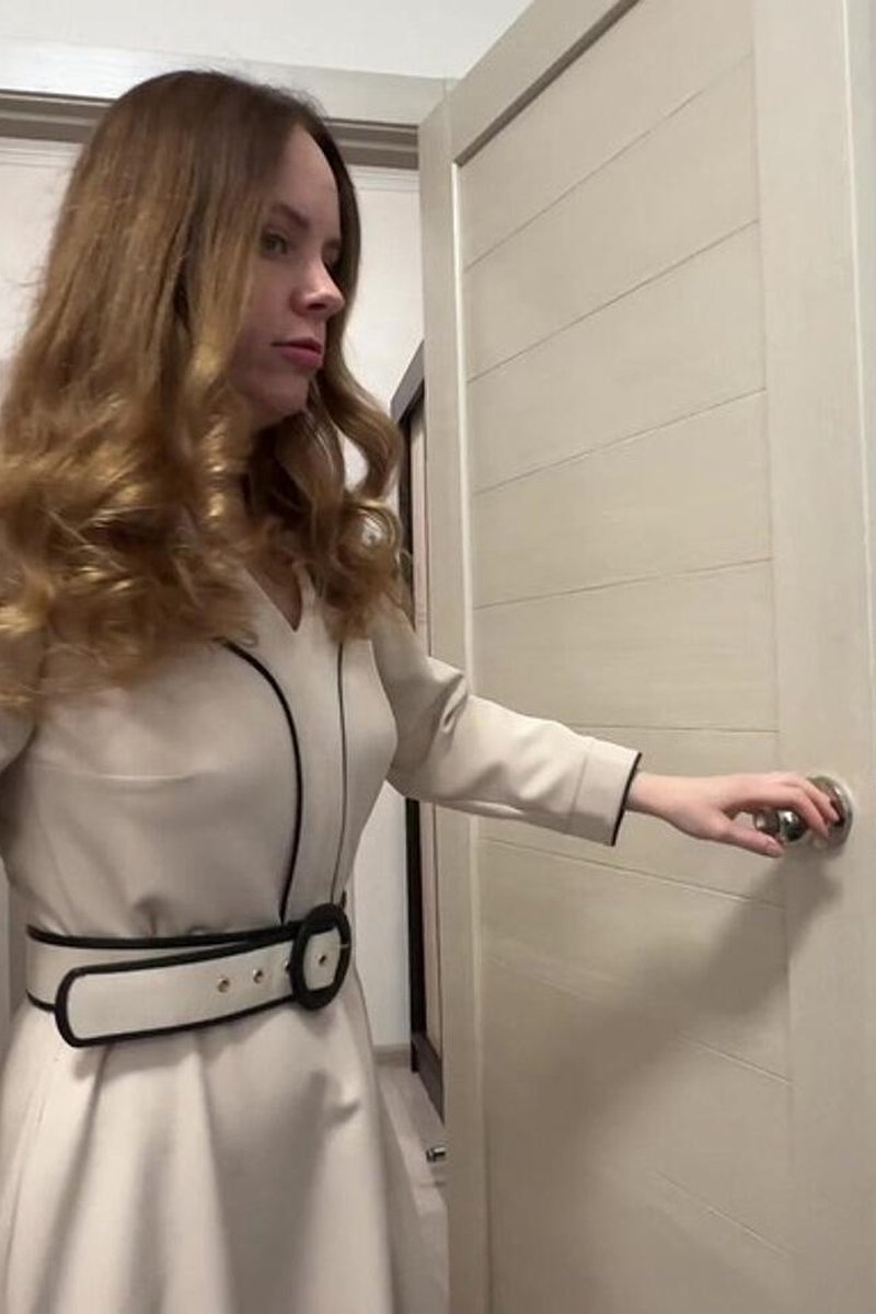 Stepson Caught Stepmother With Doll, Russian With Talk - Screenshot 1 of 4 - Amateur
