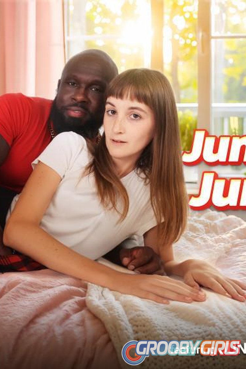 Jumping Juniper - Screenshot 1 of 4 - Blowjob