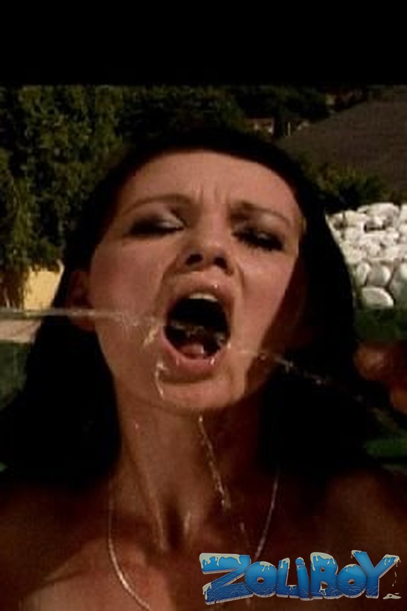 Summer Satisfaction - Screenshot 1 of 4 - Golden Shower