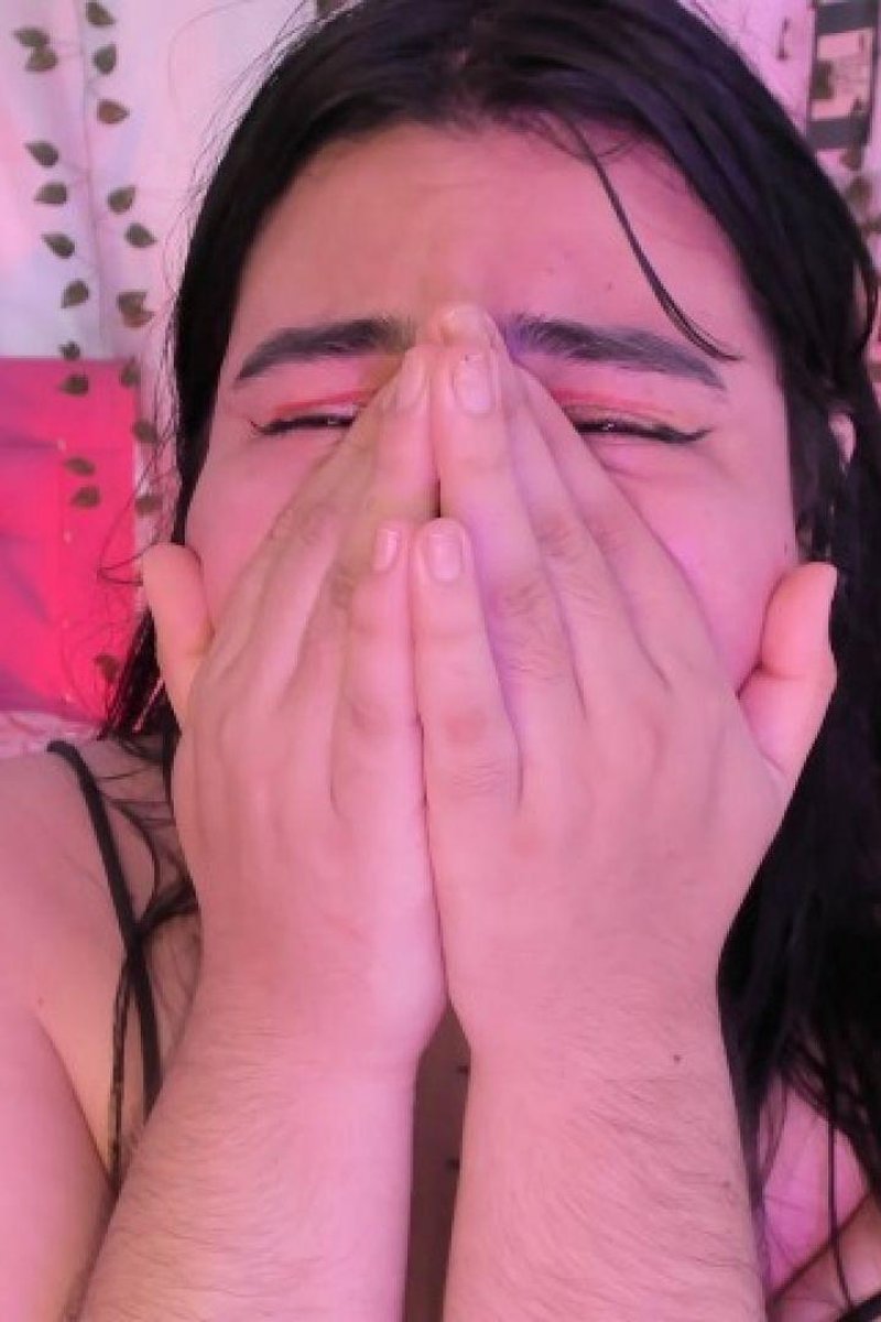 Crying About A Breakdown - Screenshot 1 of 4 - Crying