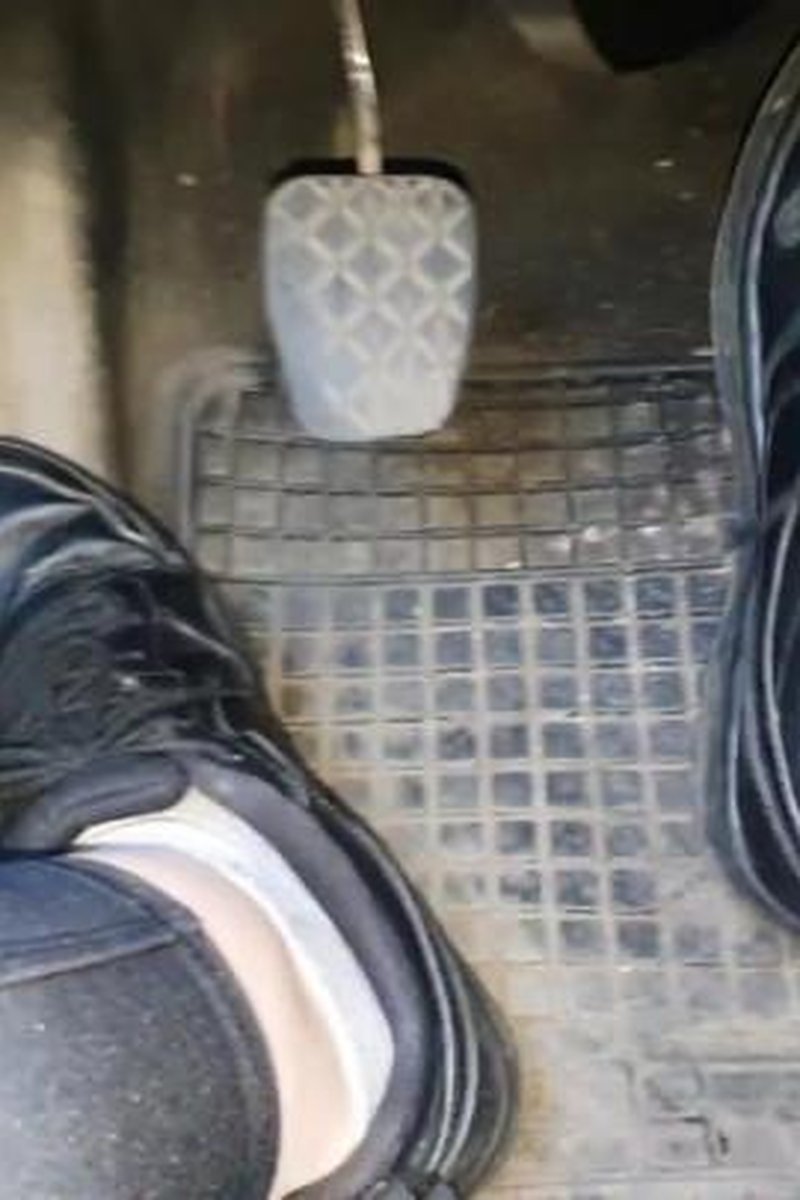 Sudden Brake Failure In Mazda Nike Sneakers - Screenshot 1 of 4 - Brake Failure
