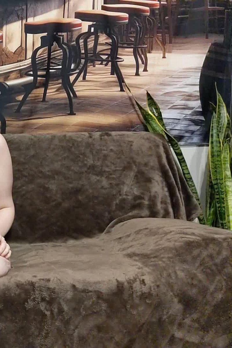 TP-iwantclipssophiasinclair-giving-you-a-footjob-with-my-sweaty-feet