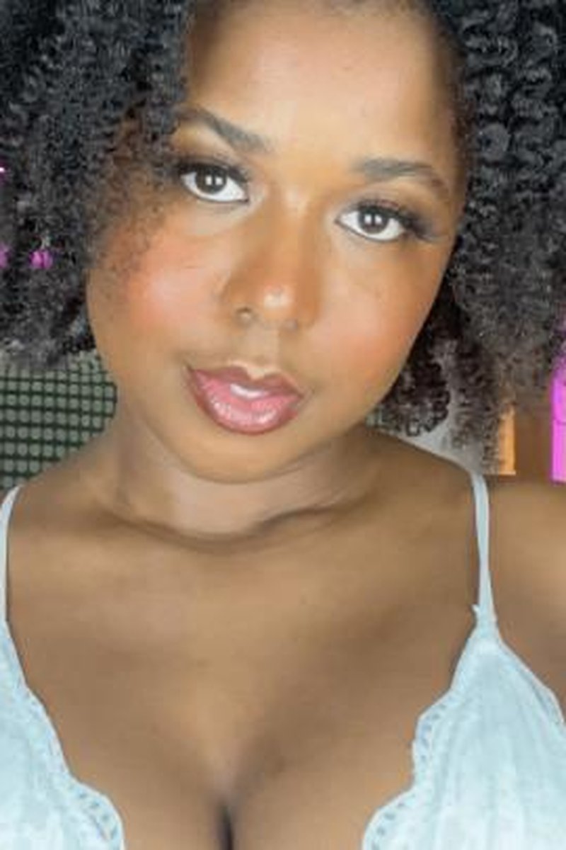 Birthday Tribute For Goddess Ianira - Screenshot 1 of 4 - Black