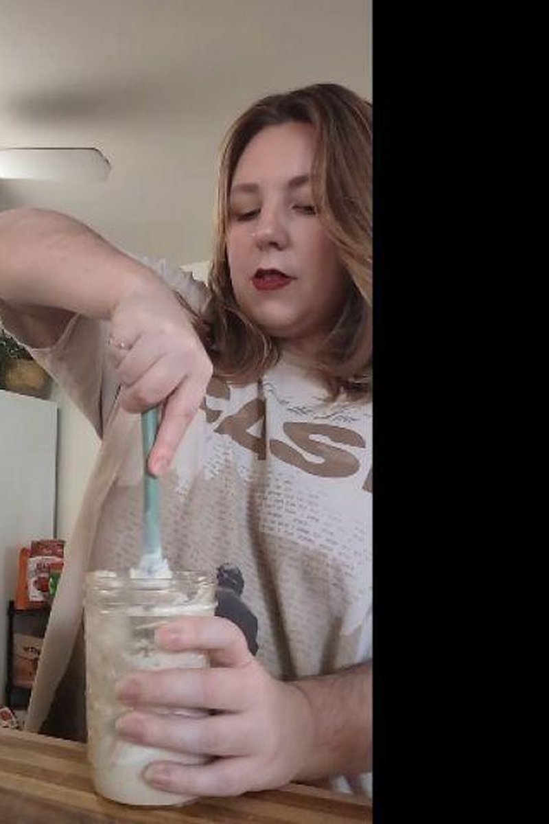 Sometimes I Make Bread - Screenshot 1 of 4 - Behind The Scenes