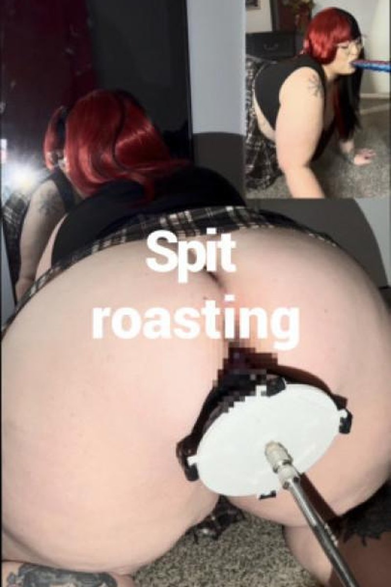 Spit Roasting - Screenshot 1 of 4 - BBW