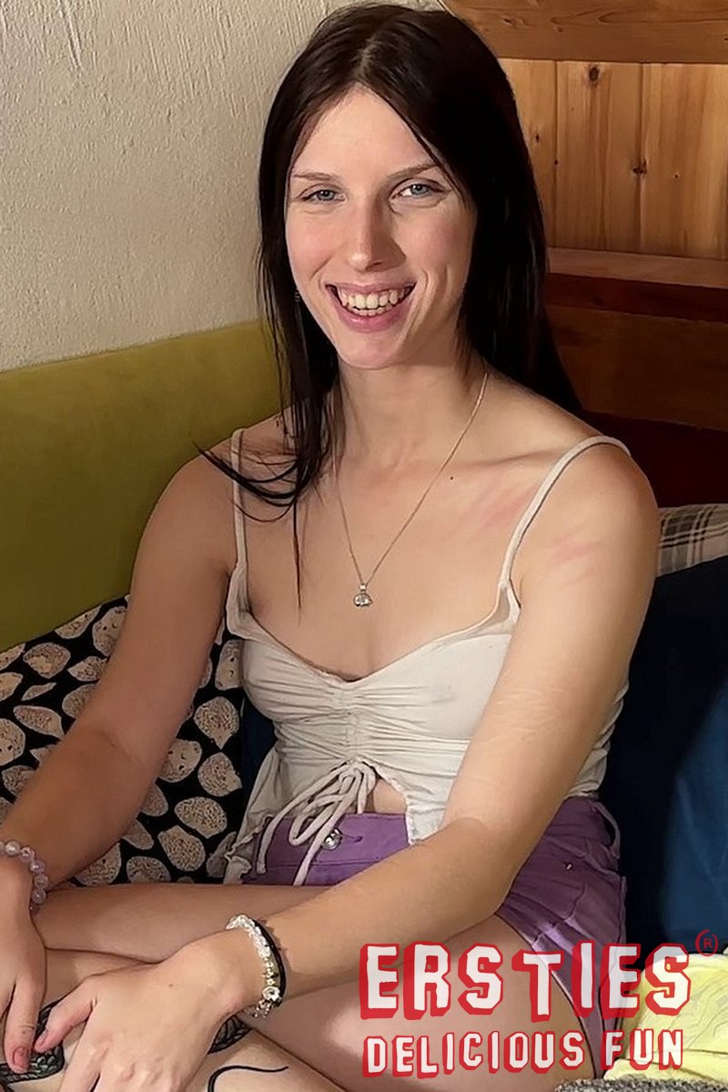 Interview - Screenshot 1 of 4 - European