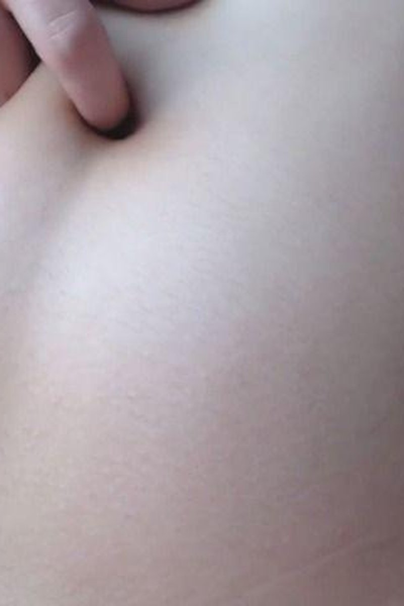 Belly Button : Fixation - Screenshot 1 of 4 - Belly Fetish
