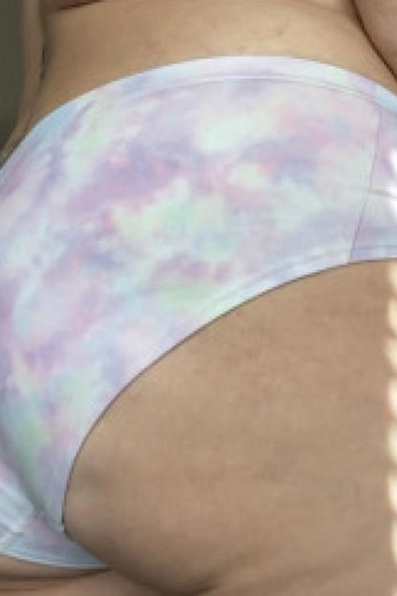 Topless Fun - Screenshot 1 of 4 - Ass Fetish