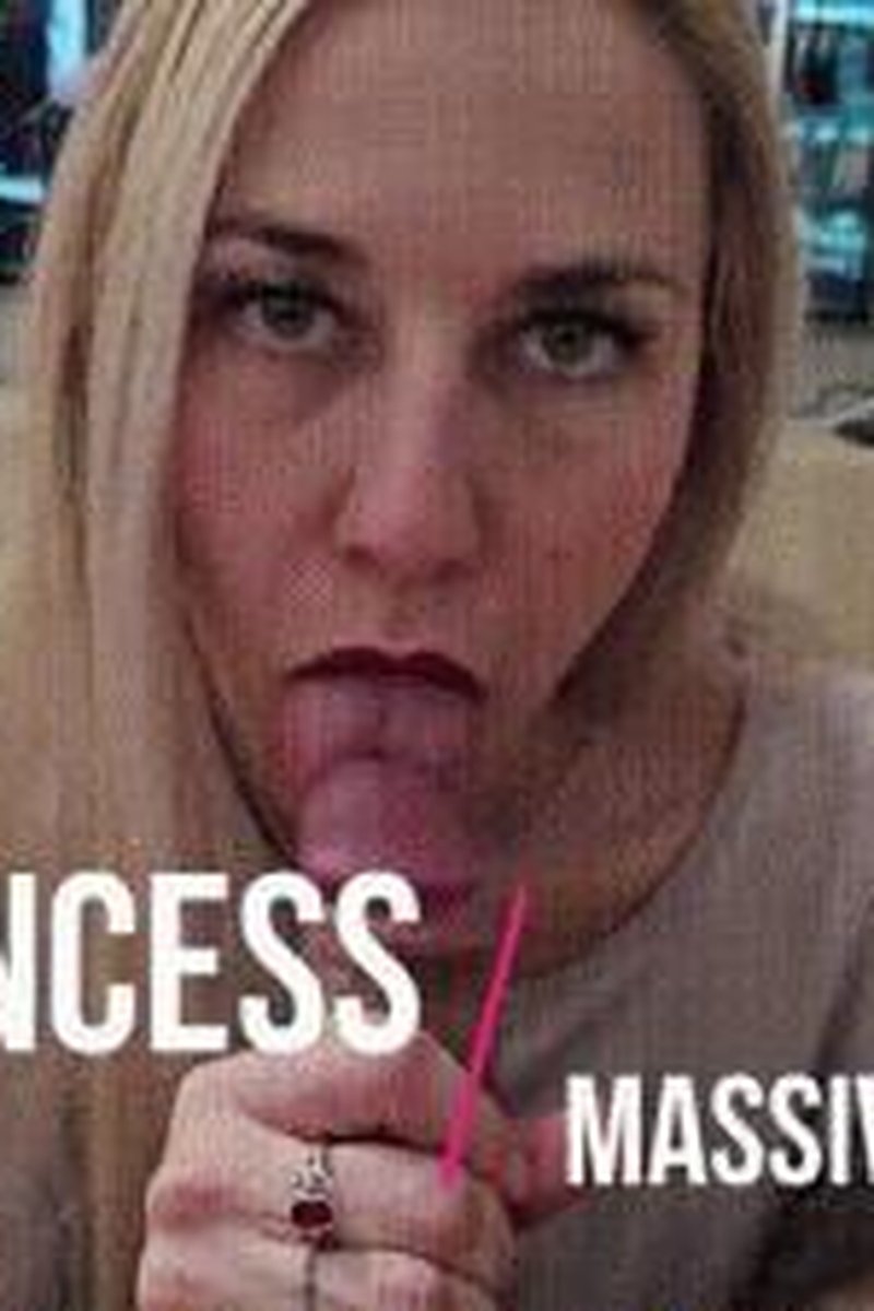 Blowjob With Massive Cum - Screenshot 1 of 4 - Blowjob