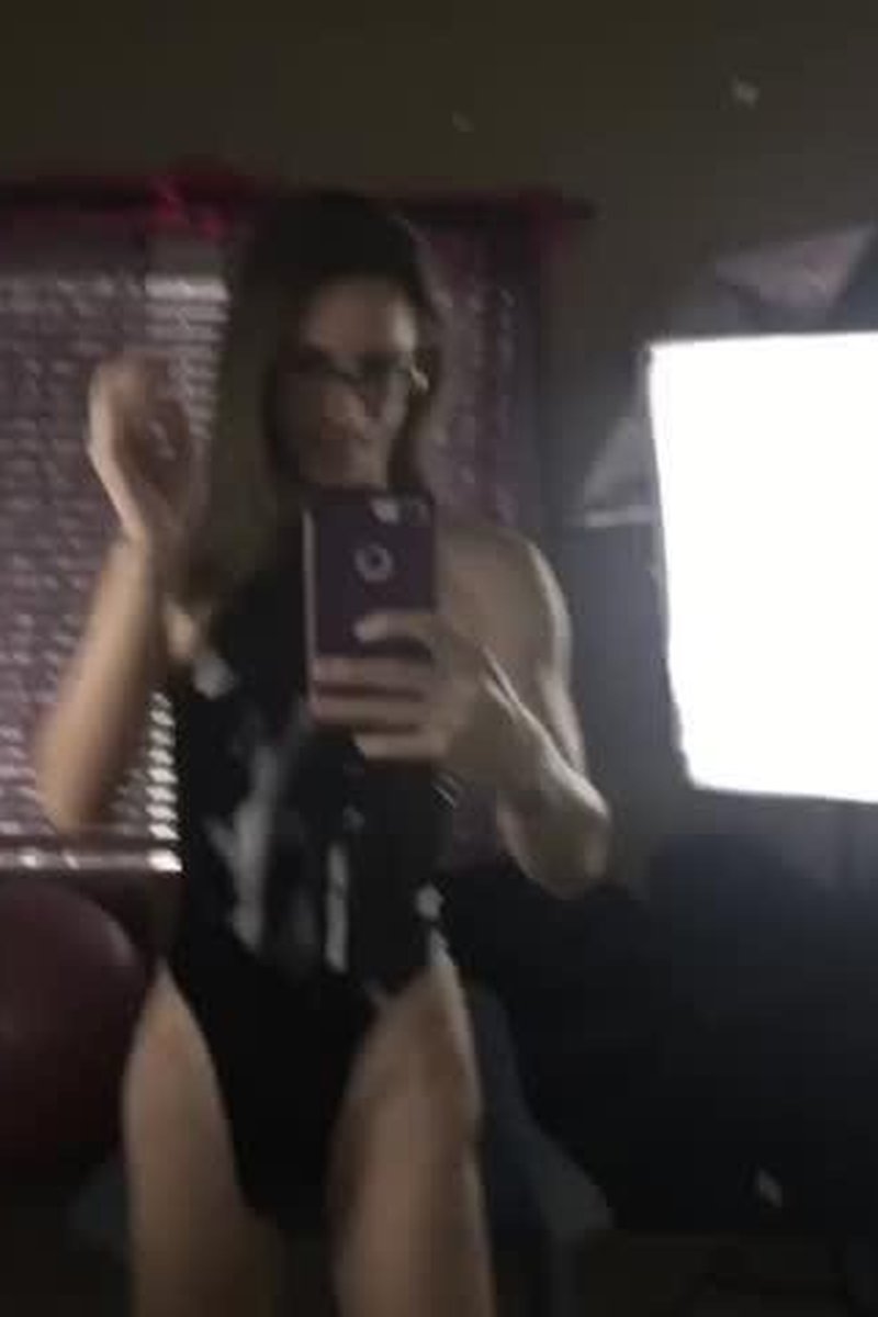 Fap Session - Screenshot 1 of 4 - Cumshot