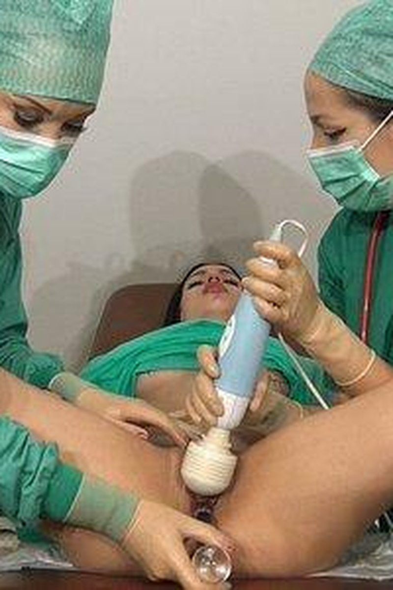 Full Medical Exam With Kore Fox (Wmv) - Screenshot 1 of 4 - Dominatrix