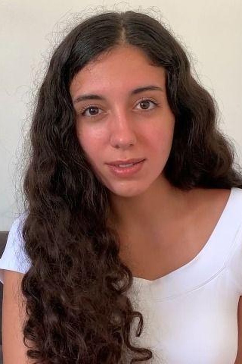 Findom Programming - Screenshot 1 of 4 - Eye Contact