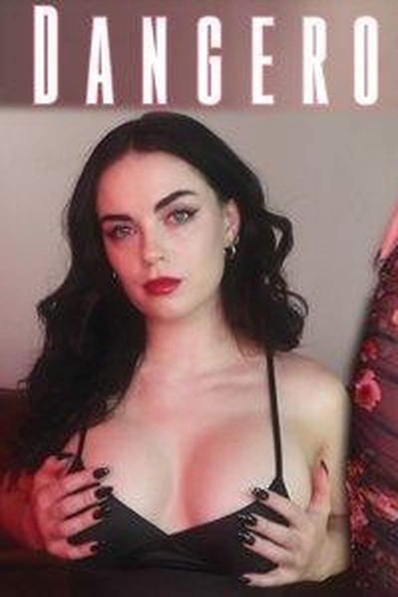 Dangerous Seduction - Screenshot 1 of 4 - Cock And Ball Torture
