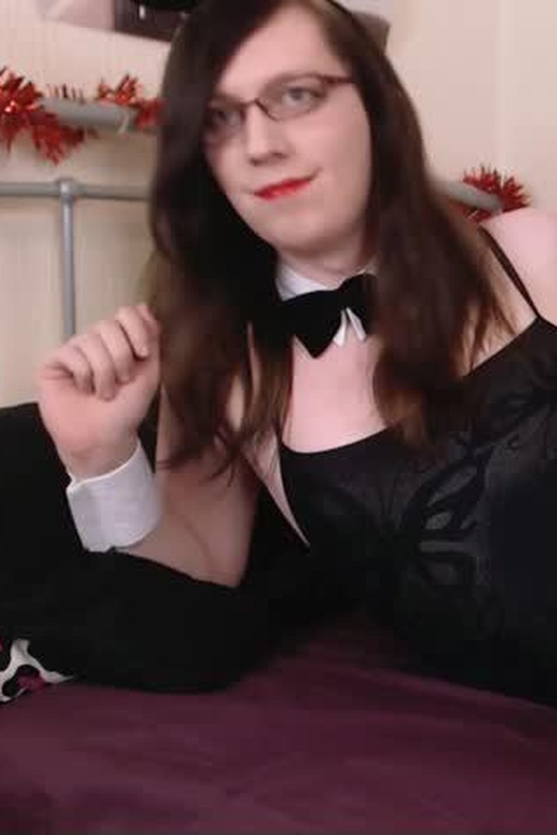 Bunny Nylons - Screenshot 1 of 4 - Bodystocking