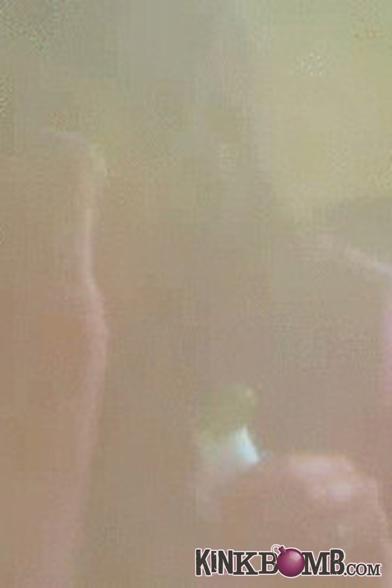 Goddess Greed: Pantyhose Idiot - Screenshot 1 of 4 - Domination
