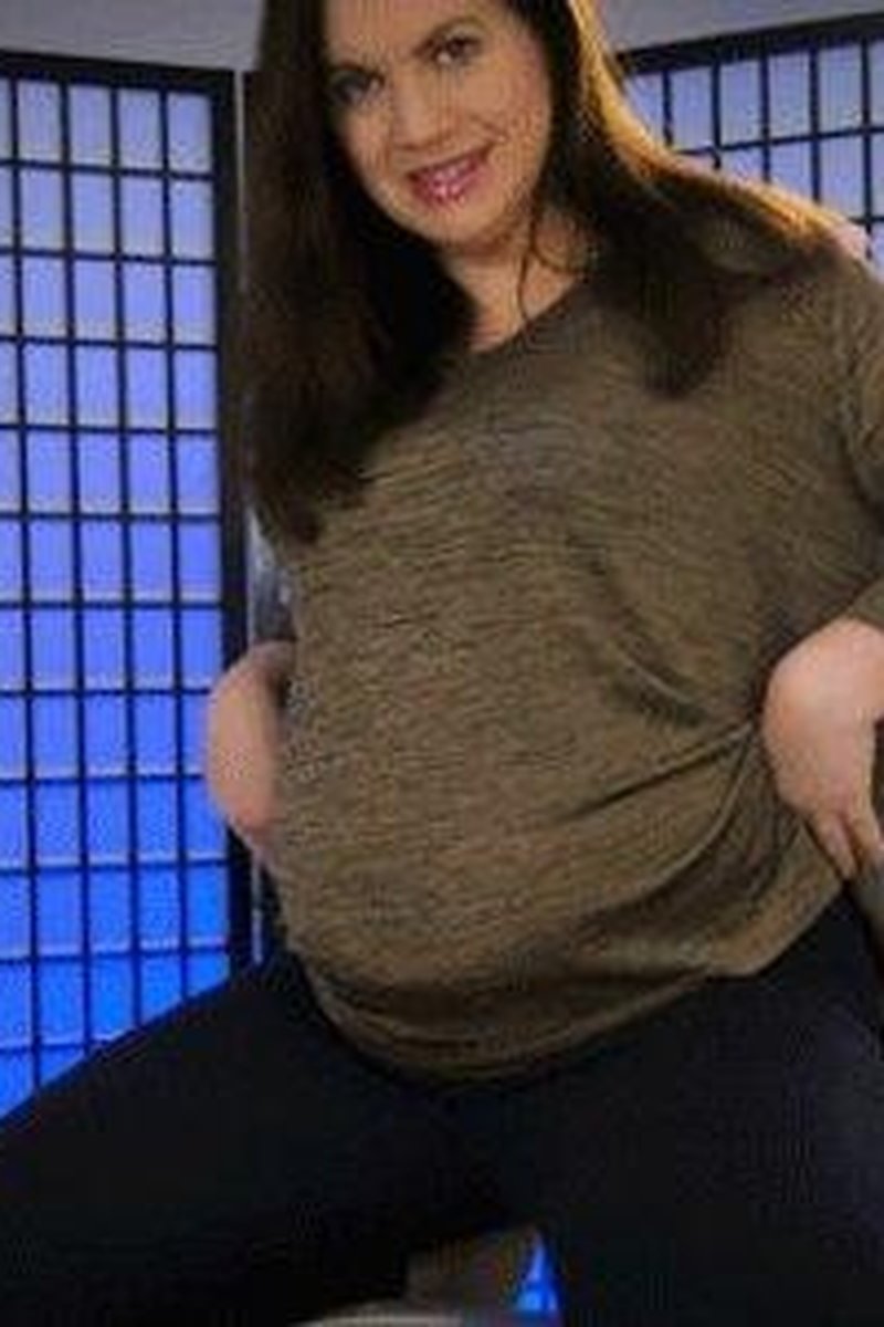 My Growing Belly (480P Mp4) - Screenshot 1 of 4 - BBW