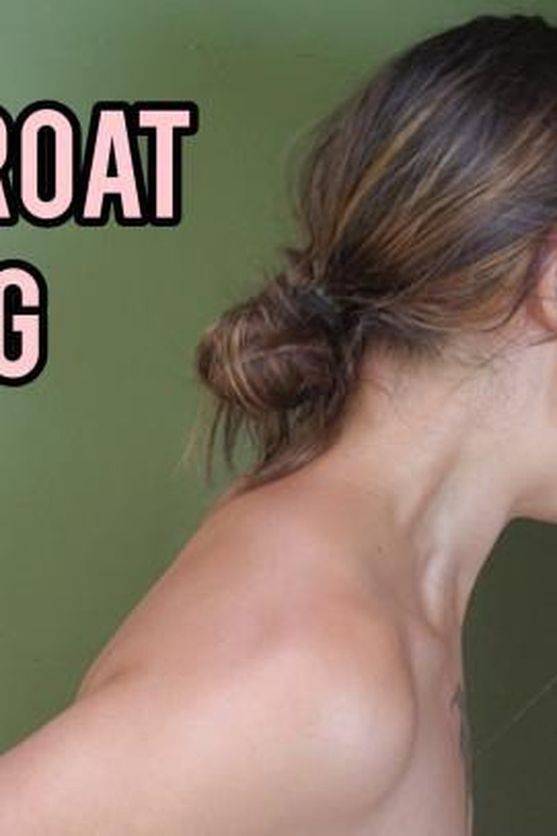 Deepthroat Training - Screenshot 1 of 4 - Blowjob