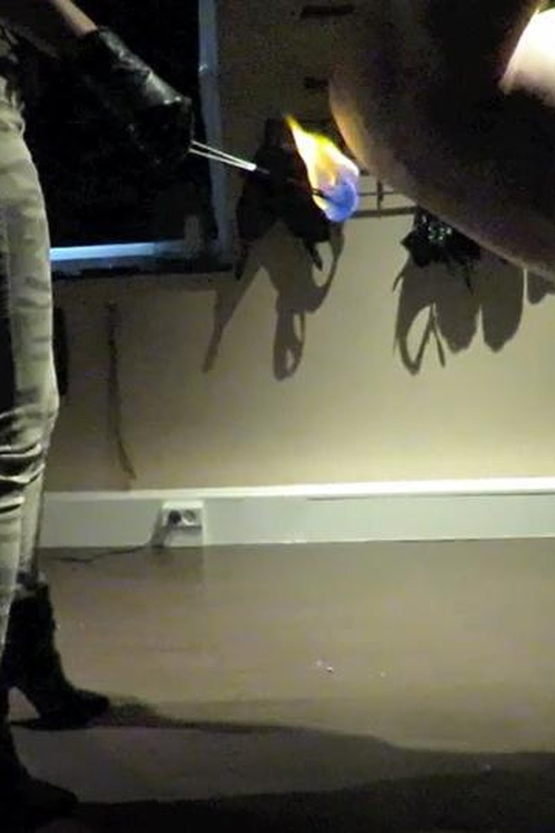 Fireplay - Screenshot 1 of 4 - BDSM