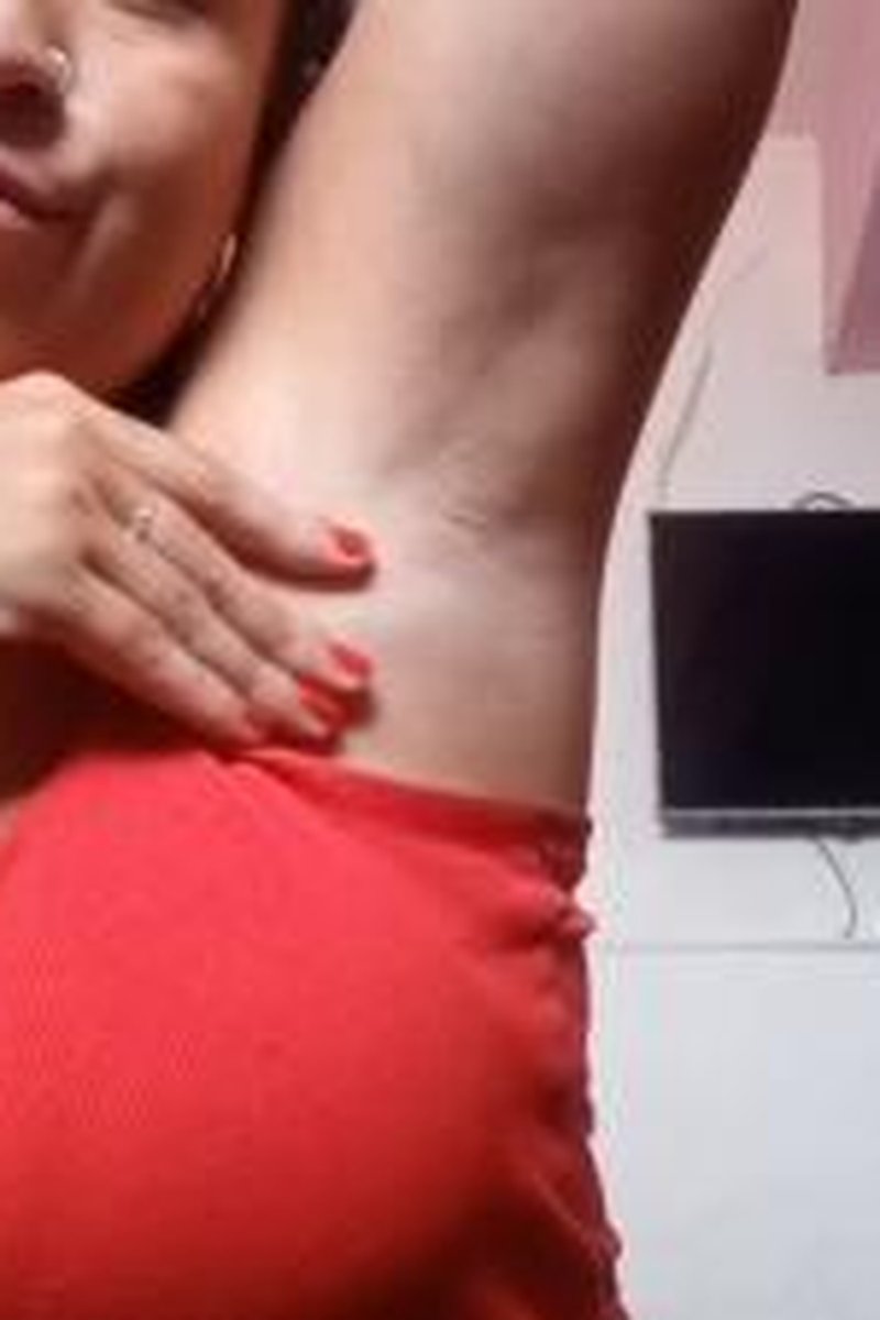 Armpits Admiration - Screenshot 1 of 4 - Armpit Fetish