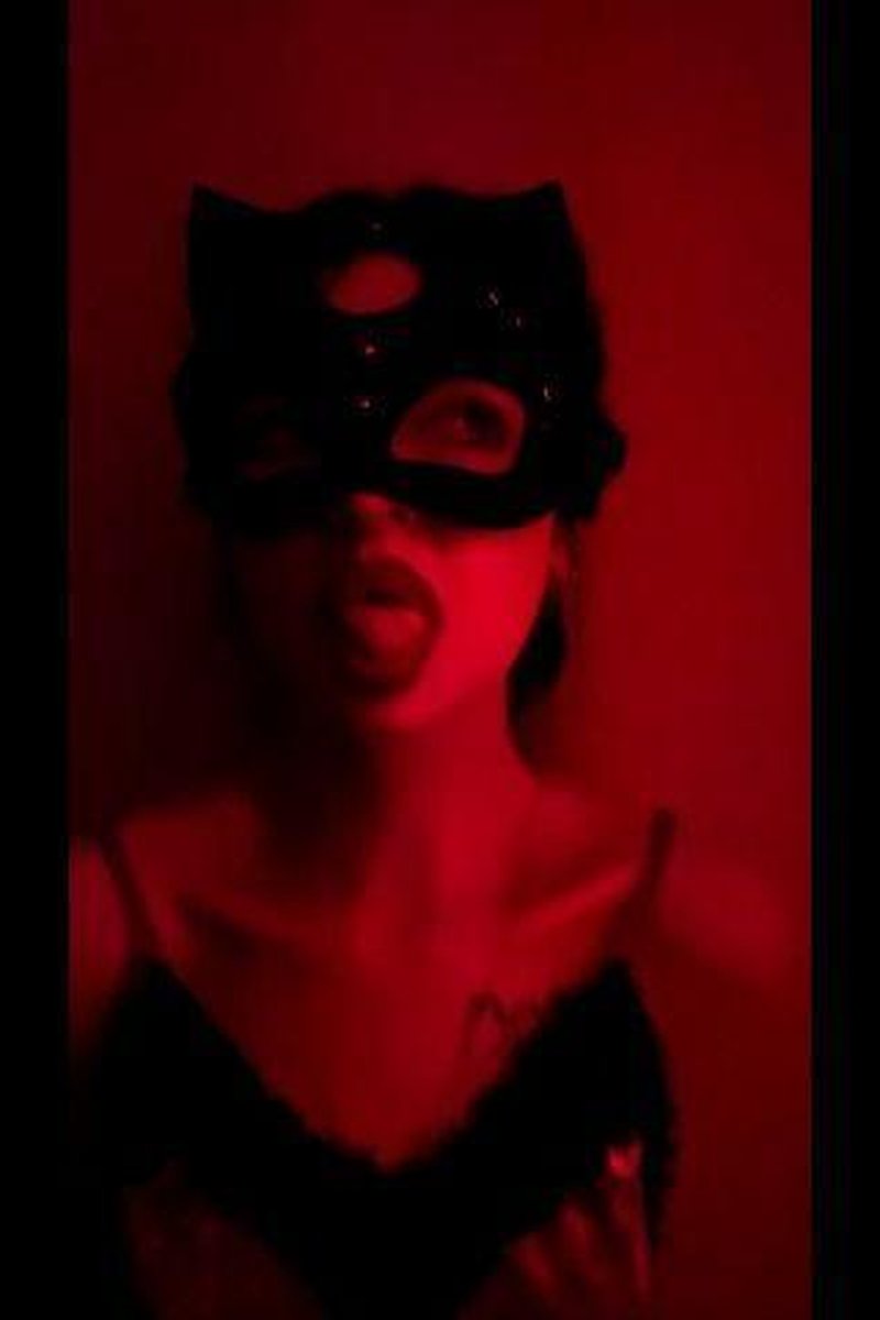 Chewing Gum - Screenshot 1 of 4 - Big Clit