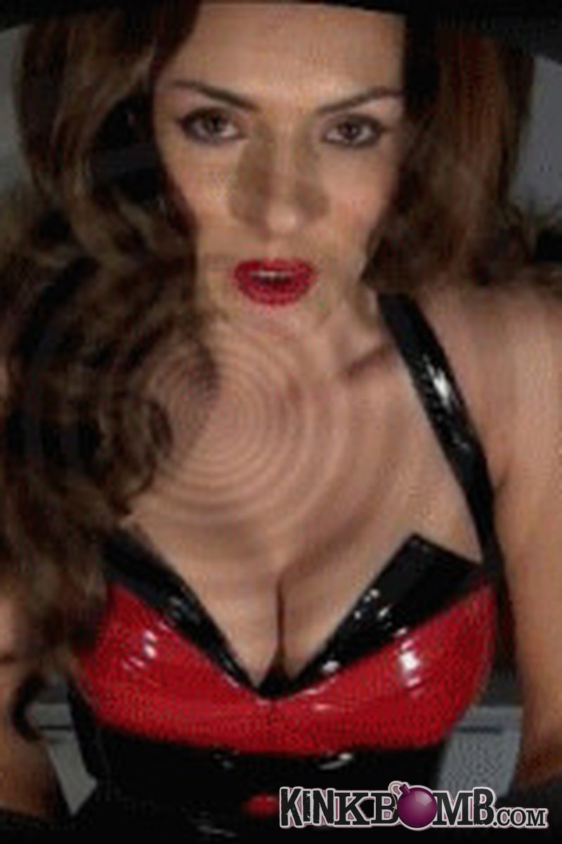 Devious Queen: Breasts Spell. - Screenshot 1 of 4 - Erotic Magic