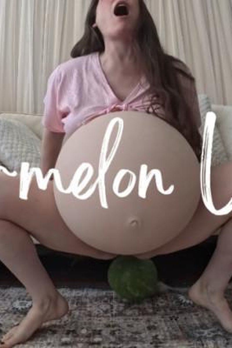 Watermelon Labour - Screenshot 1 of 4 - Belly Fetish