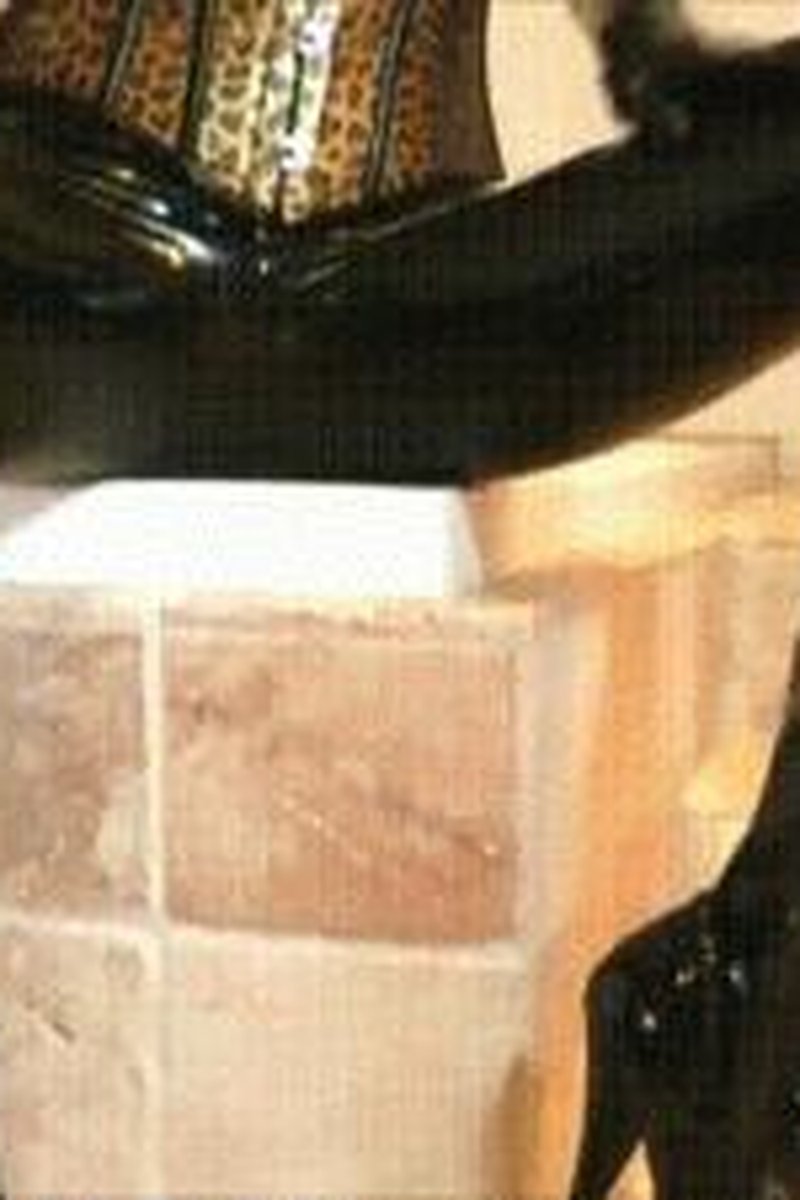 Lethal Latex - Screenshot 1 of 4 - Boots