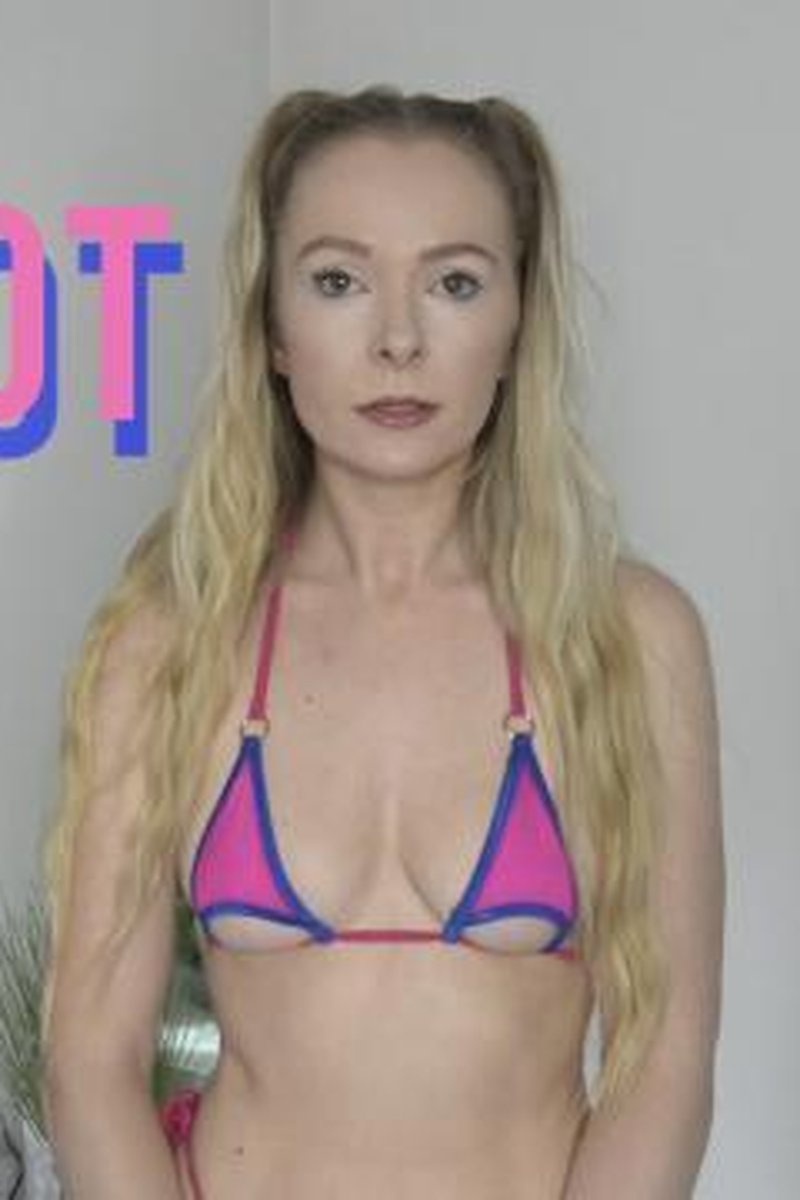 Fembot - Screenshot 1 of 4 - Blonde Hair (Female)