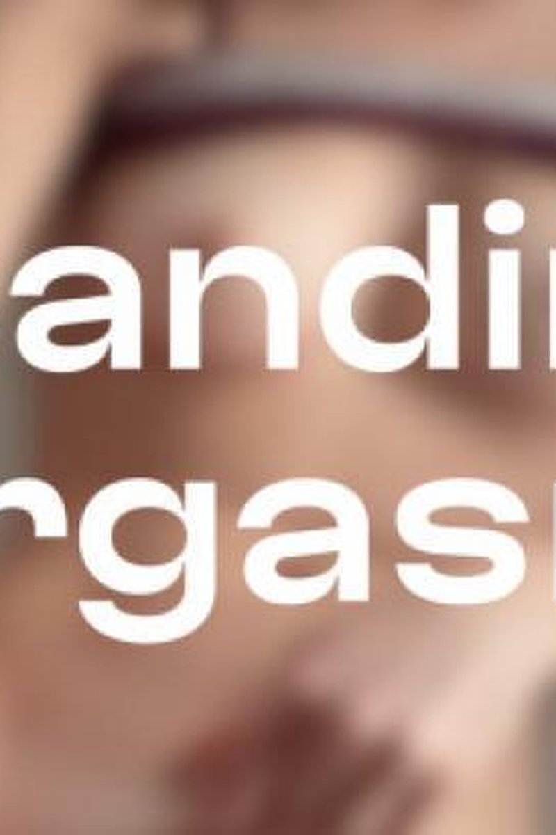 Standing Orgasm - Screenshot 1 of 4 - Hairy Pussy