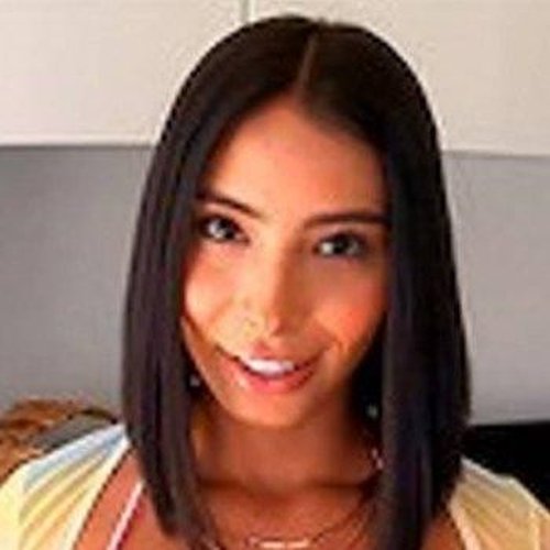 Daniela Antury