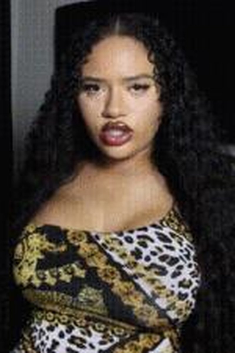 Send Bitch - Screenshot 1 of 4 - Big Tits