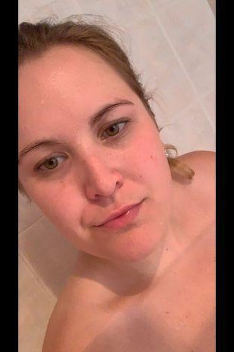 Shower Time - Screenshot 1 of 4 - Big Tits