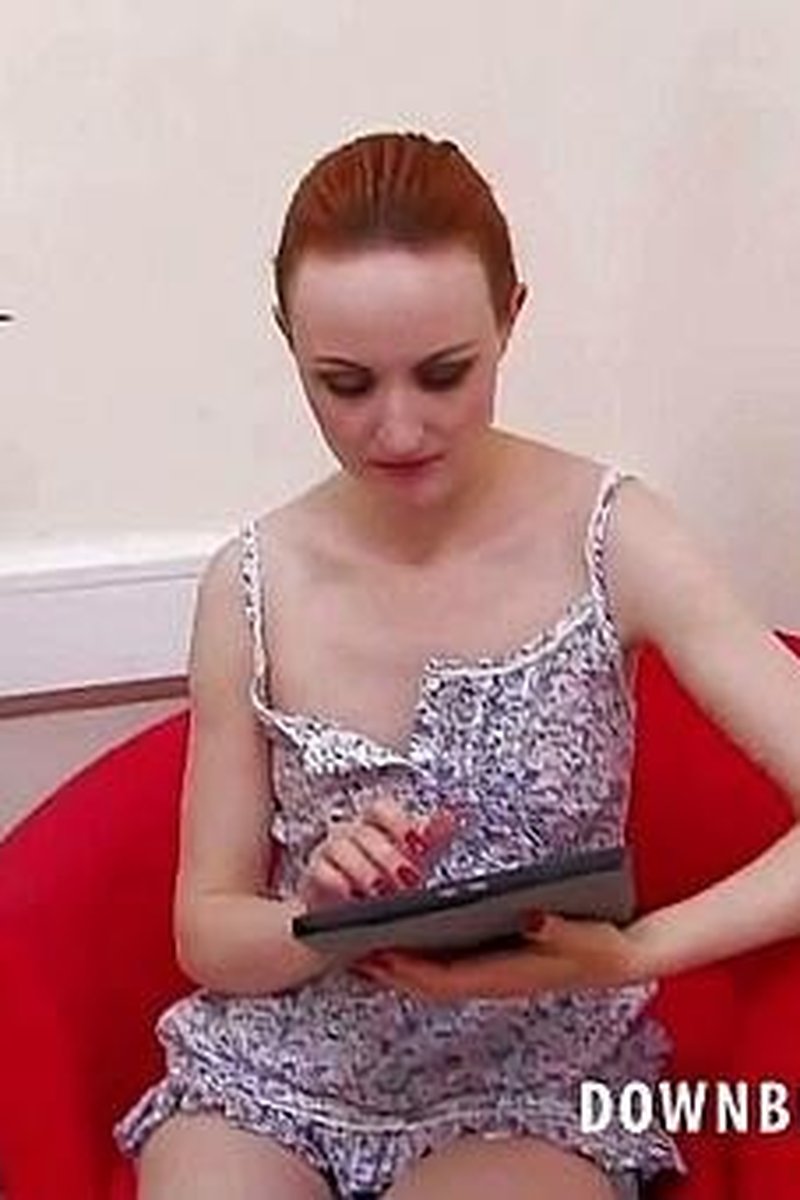 Anita - Screenshot 1 of 4 - Downblouse