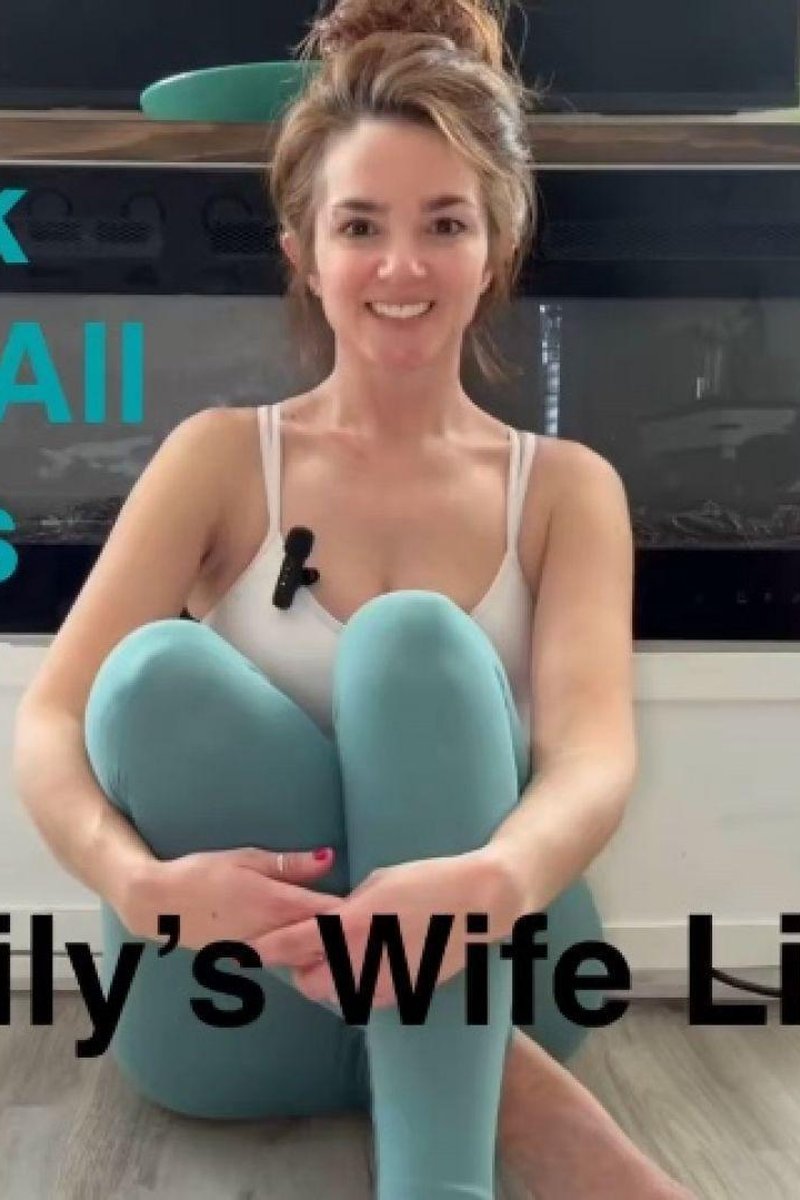 A Quick Sweat - Screenshot 1 of 4 - Brown Hair
