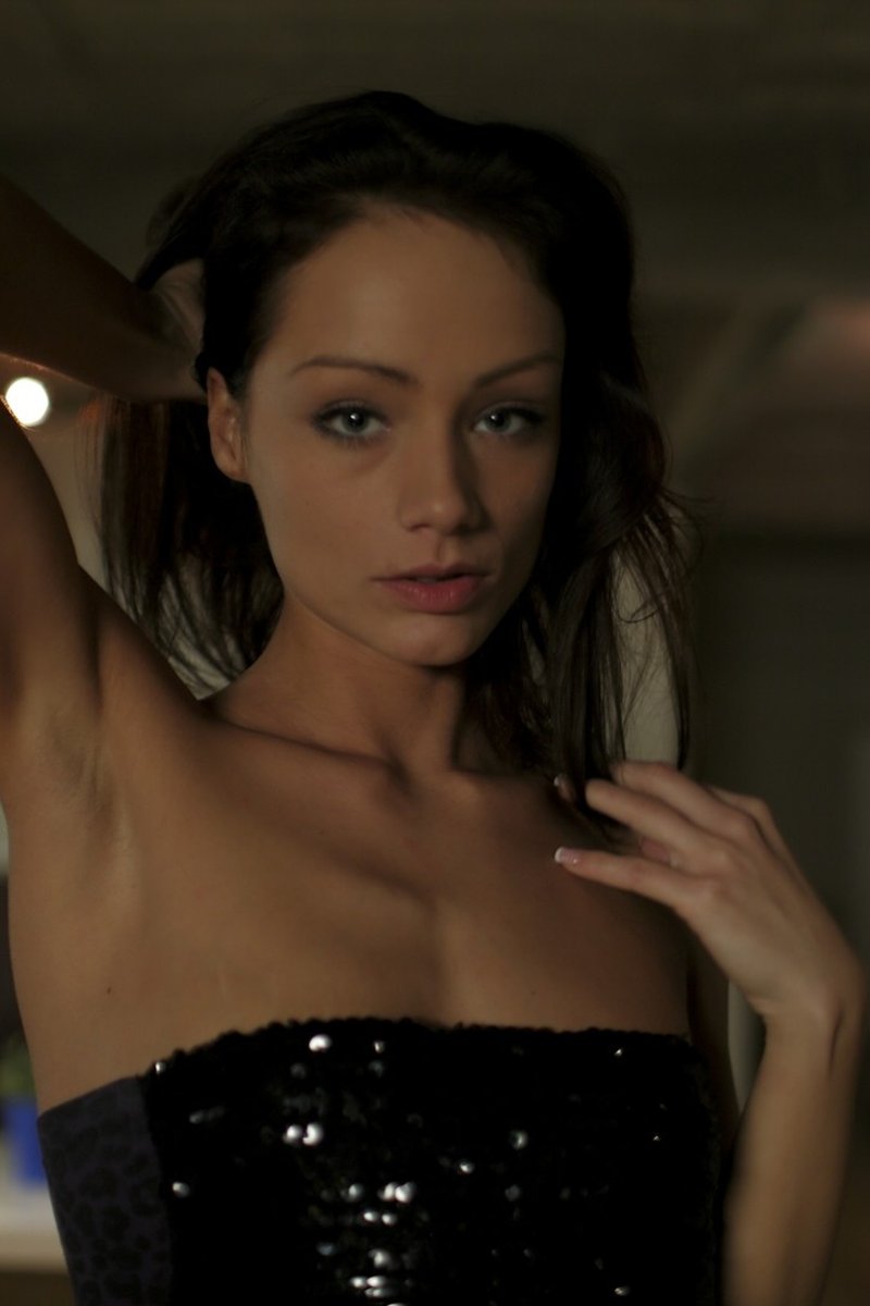 The Hitman - Screenshot 1 of 4 - All Sex
