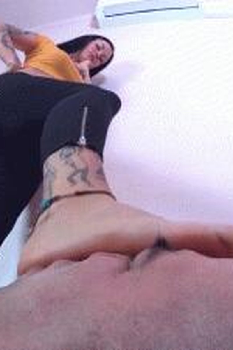 Electra Manipulation Failure Extreme Trampling, Facekicking And Domination Barefoot Gopro Version - Screenshot 1 of 4 - Facestanding Fetish