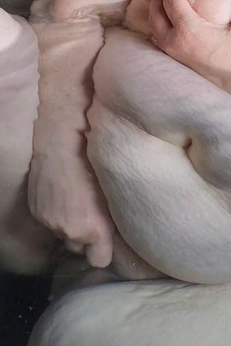 Touching Myself - Screenshot 1 of 4 - BBW