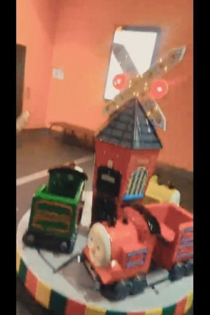 Carousel Ride - Screenshot 1 of 4 - All Sex