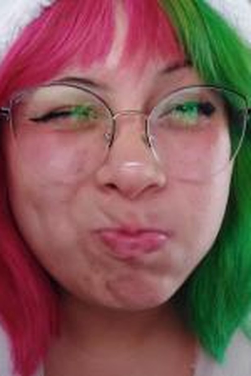 Funny Faces - Screenshot 1 of 4 - Body Worship