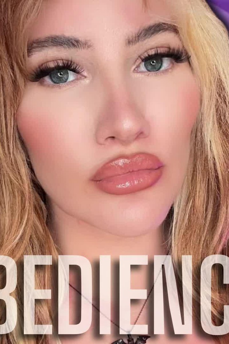 Obedience - Screenshot 1 of 4 - Body Worship
