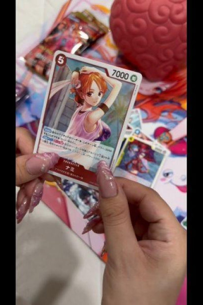 Nami Pull - Screenshot 1 of 4 - Cosplay