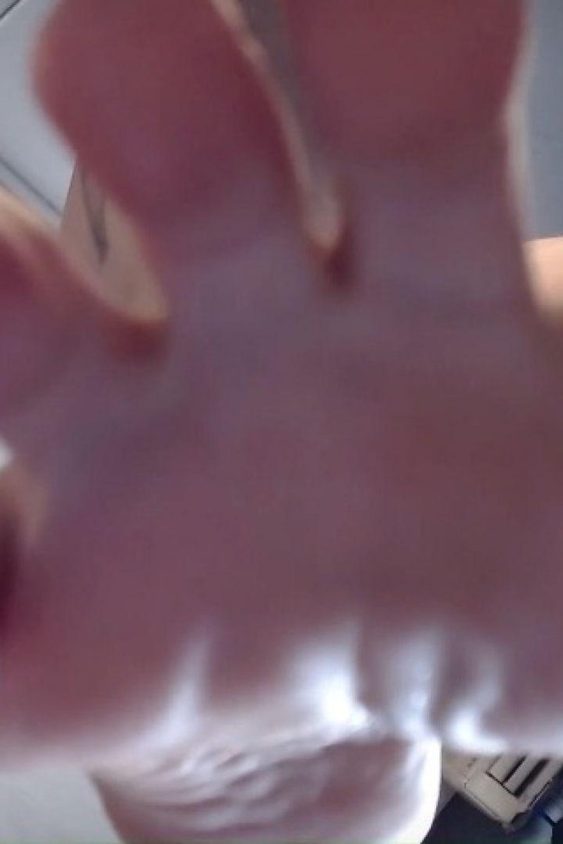 Face Stomping - Screenshot 1 of 4 - Foot Fetish
